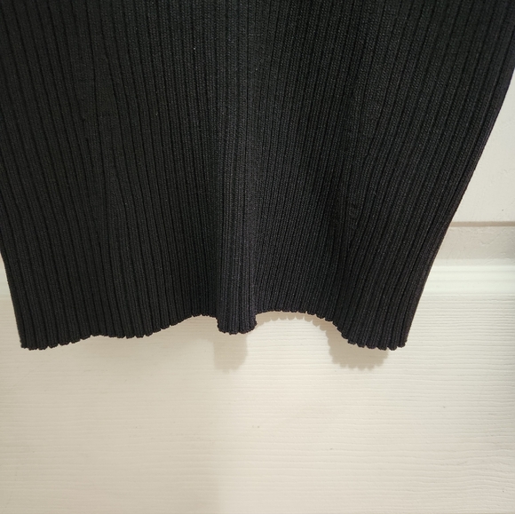 Zara Ribbed Polo Shirt - Picture 5 of 7